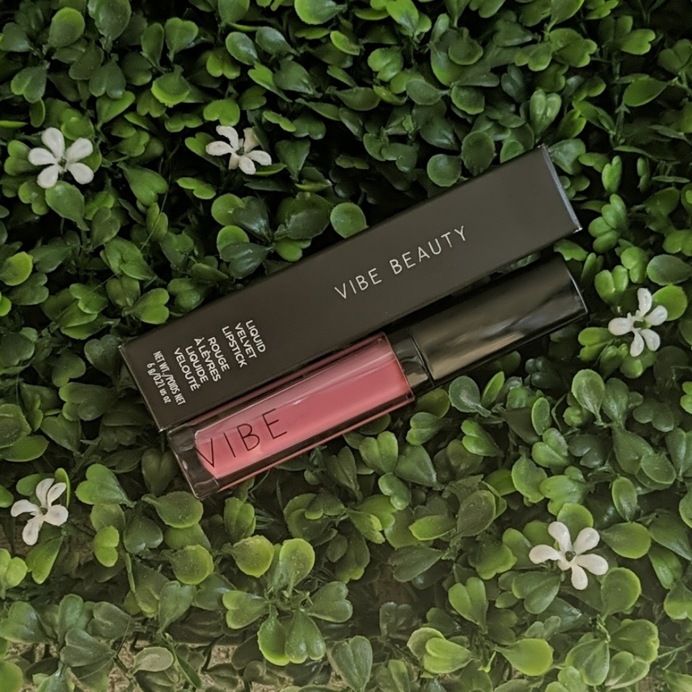 NWT Daisy Pink Creamy Lipstick by Vibe Beauty!